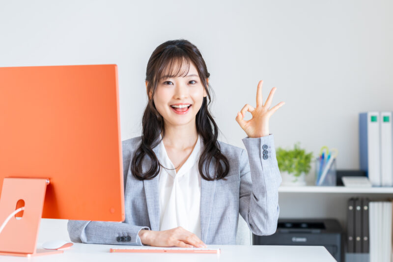 ビジネスウーマン/OK/女性/オフィス