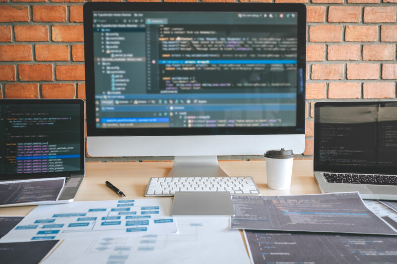 パソコン/デスクトップ/ソフトウェア/開発/コーディング